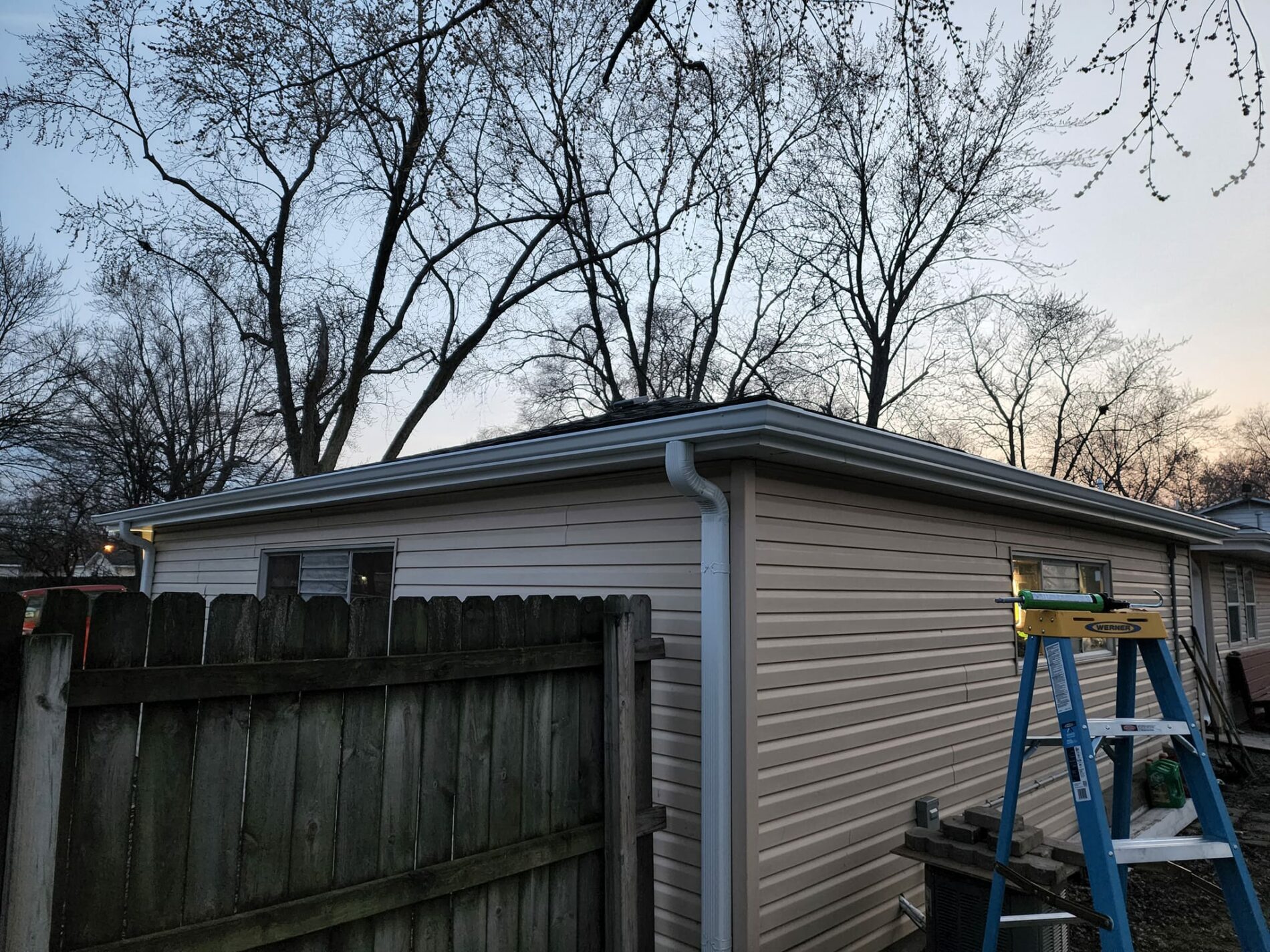 gutter repair Shorewood IL