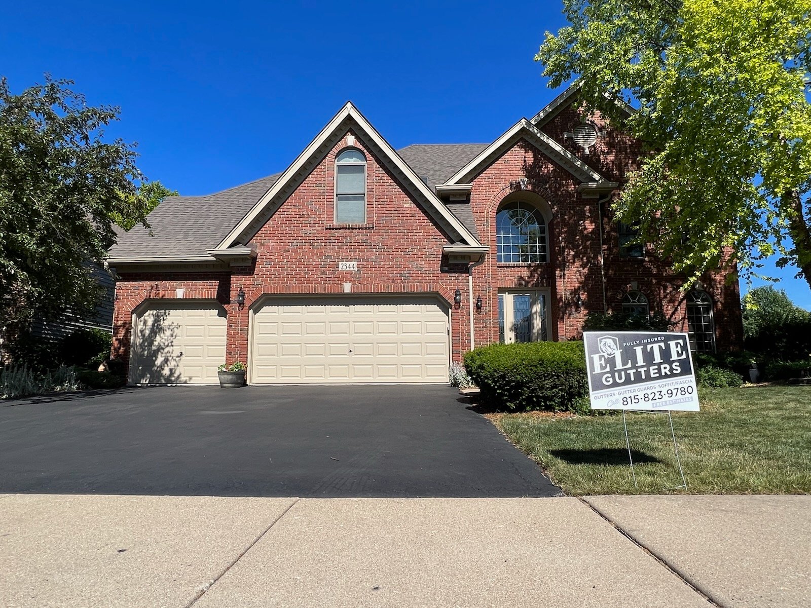 Lemont, IL gutters installation